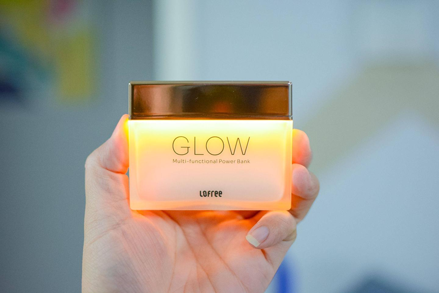 100% restore the appearance of liquid foundation box! Can be called an artwork: Lofi GLOW spotlight mobile power bank